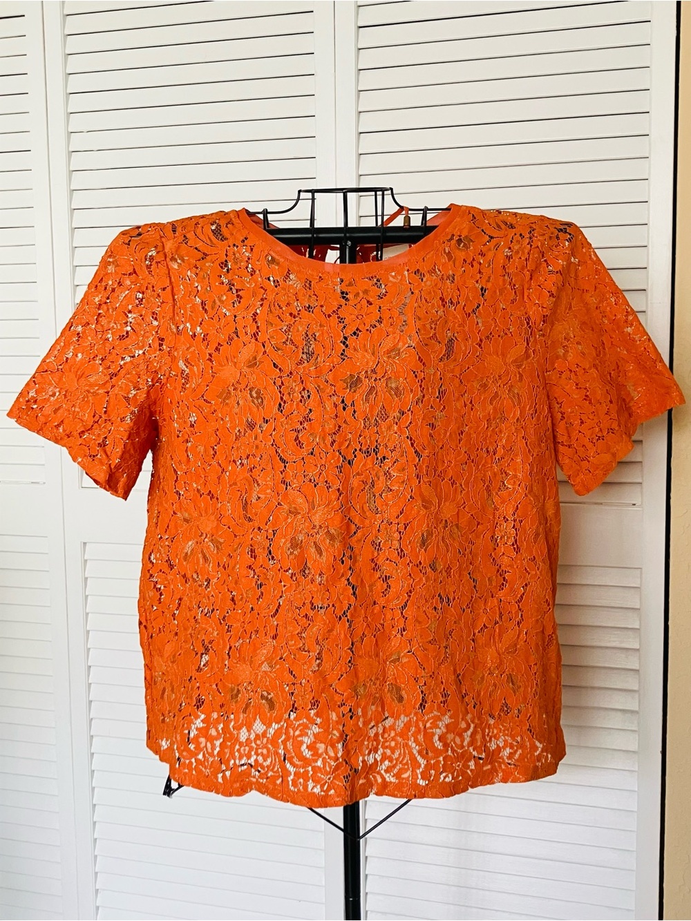 Chico's Size 2 Large US 12 Orange Lace Short See Thru Sleeve Top